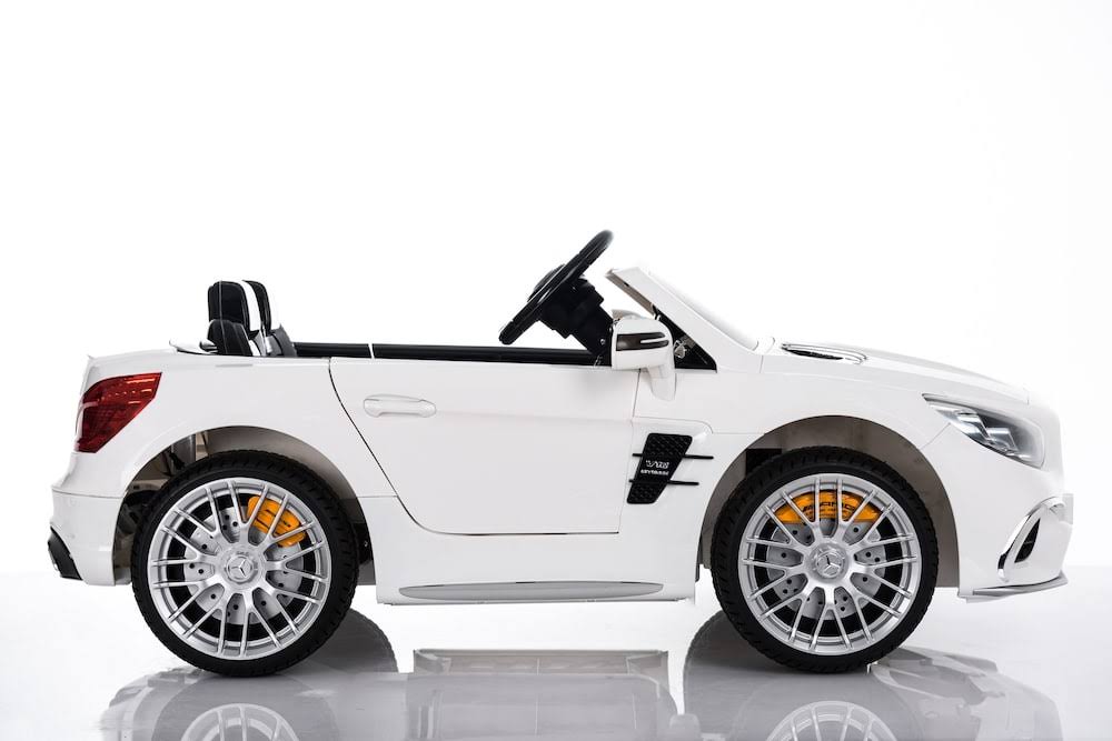 White Kids Ride on Car with Remote Y32400