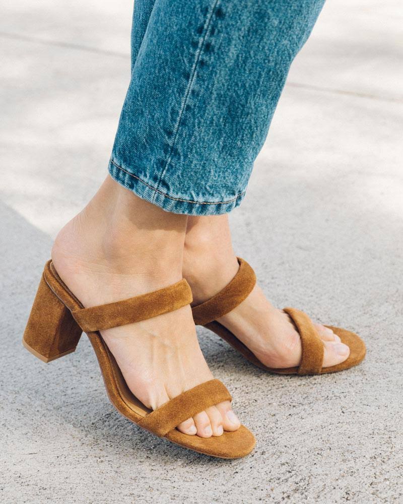 Walnut Heel W636