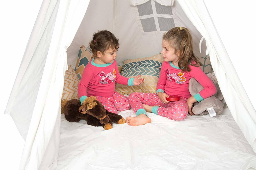 White Pine Wood Teepee Play House with Carry Case K70111