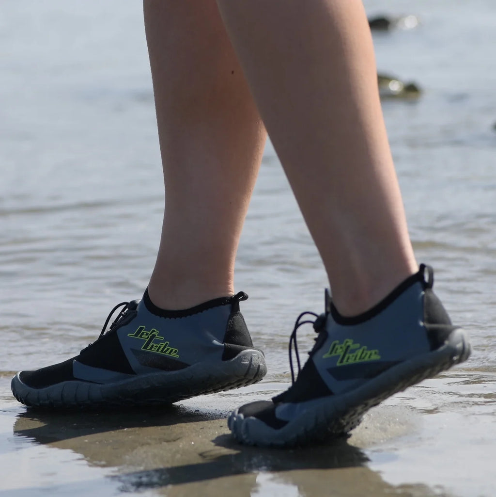 Neoprene Water Shoes with Rubber Sole I680883