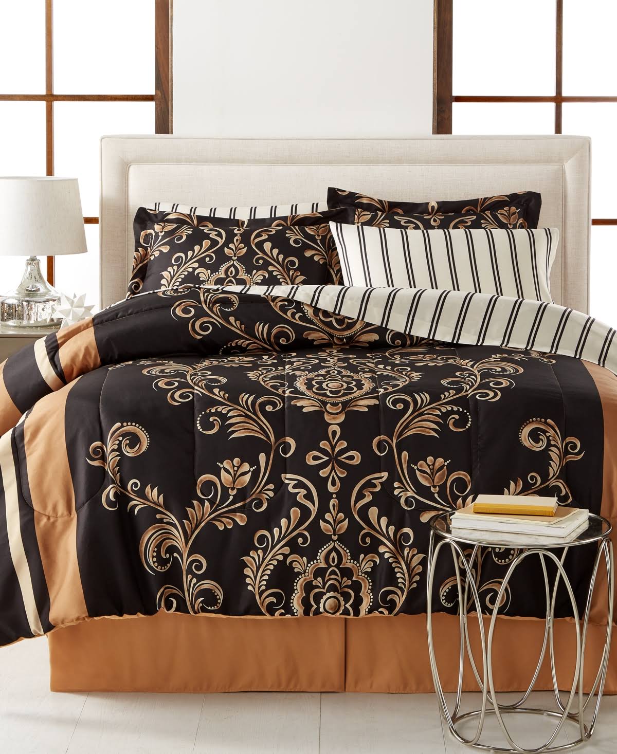 Gold Reversible 8-Piece Full Bedding Set E360059