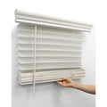 White Horizontal Venetian Blind B639
