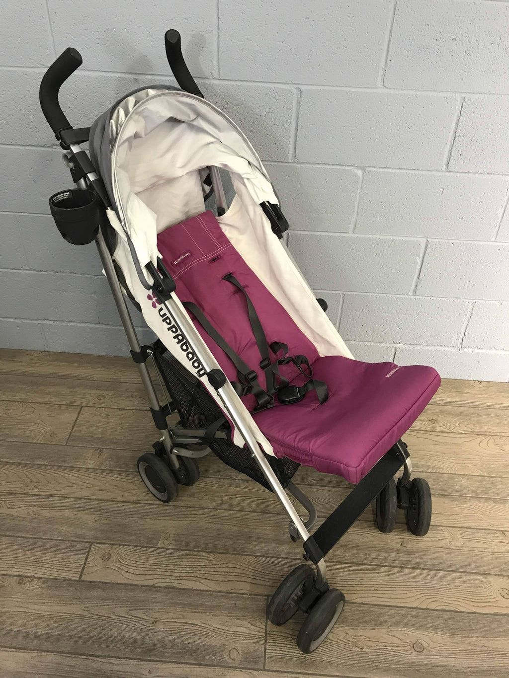 Black Carbon Stroller B491