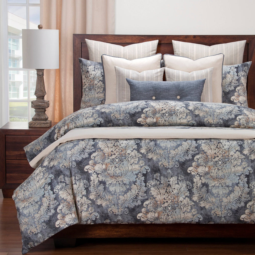 Cindersmoke Distressed Damask Duvet and Shams Twin I3043