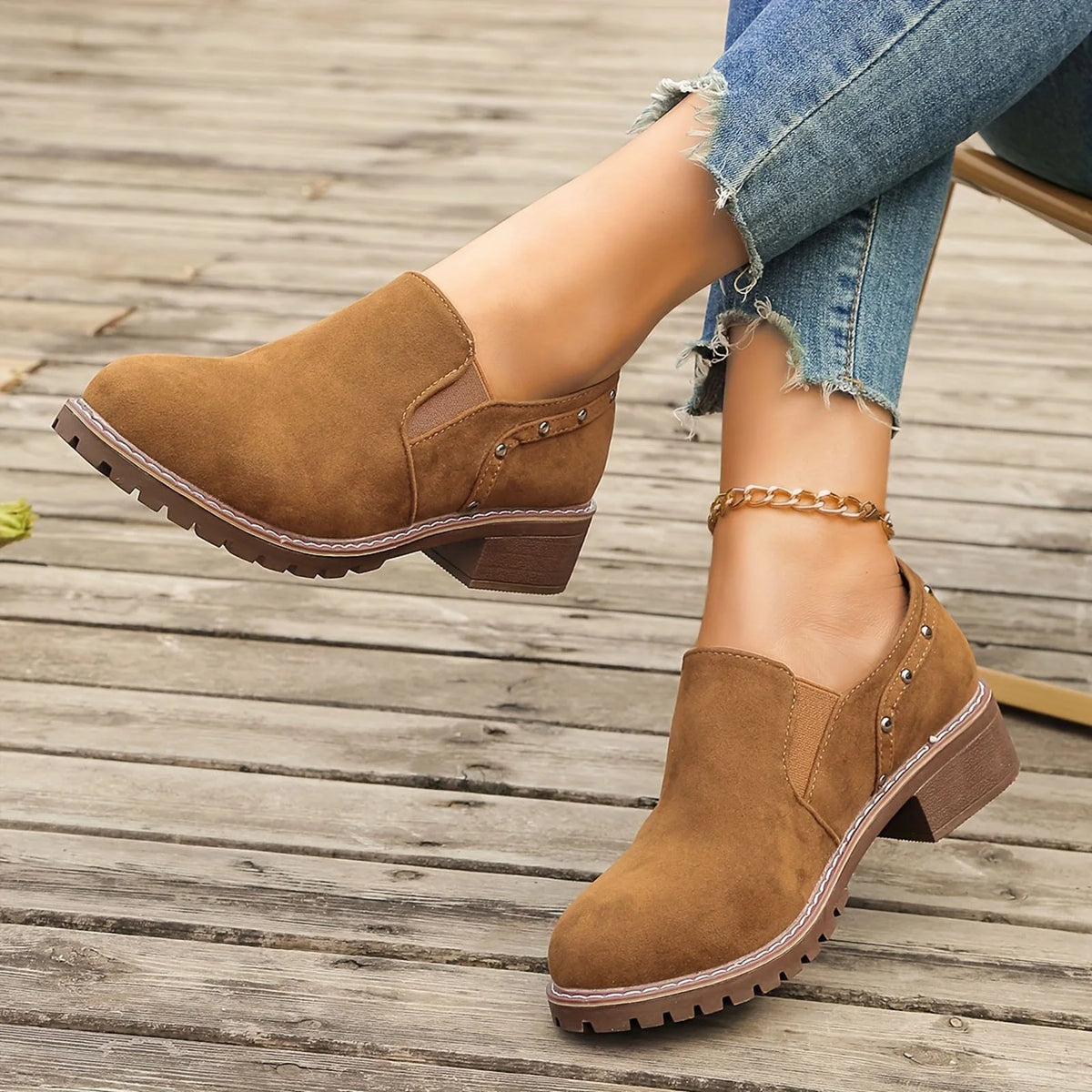 Brown Thick Heel Short Boots J569