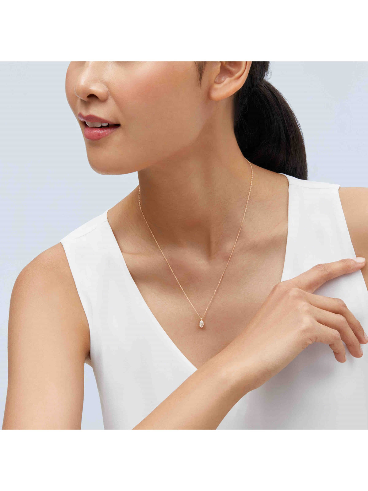 1/10 cttw Diamond Petite Oval Pendant Necklace in 10kt Yellow Gold, 18" K316109