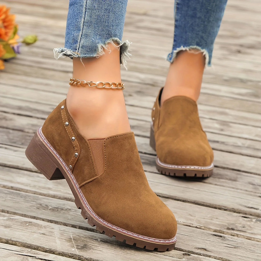 Brown Thick Heel Short Boots J569