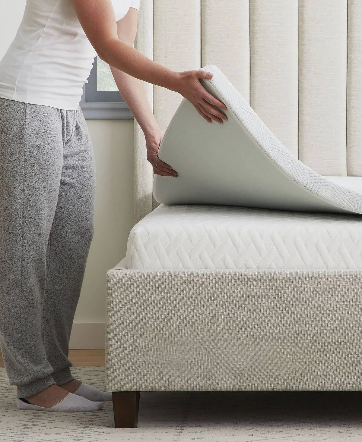White California King Memory Foam Topper Z706936