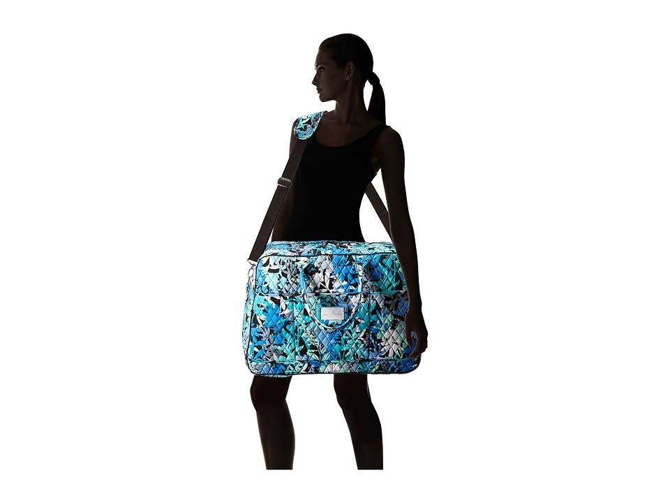 Camo Floral Traveler Bag U18108