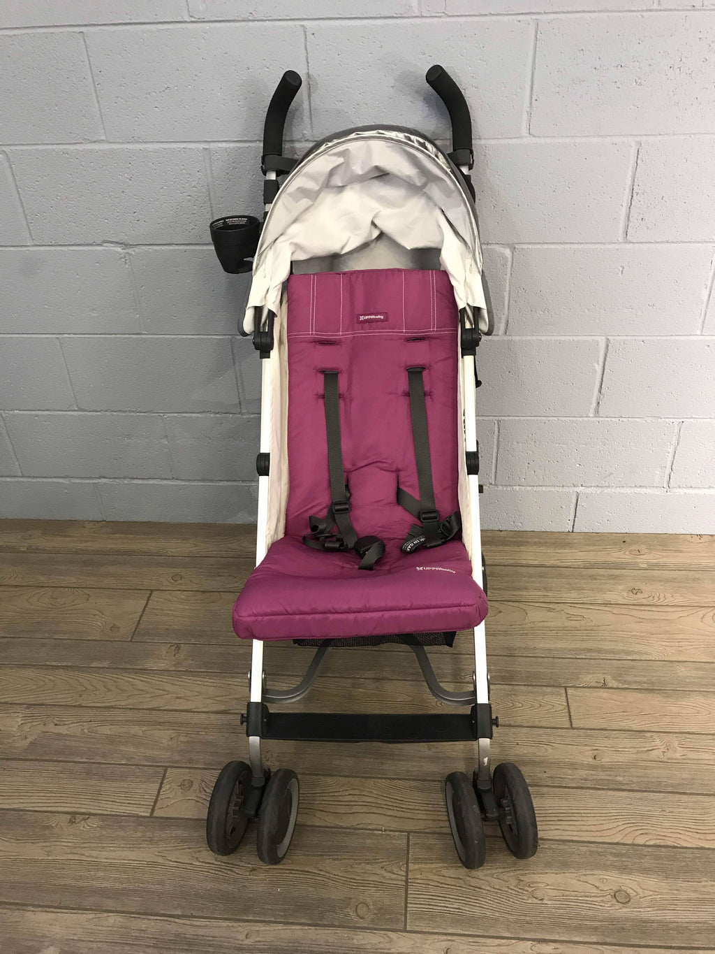 Black Carbon Stroller B491