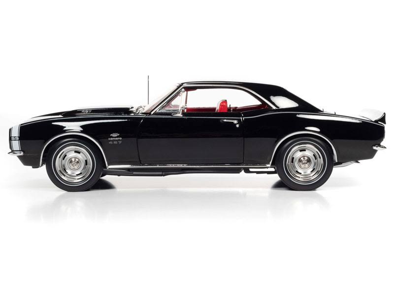 1967 Chevrolet Camaro Yenko SS 427 Hardtop Tuxedo Black with Red Interior B866352