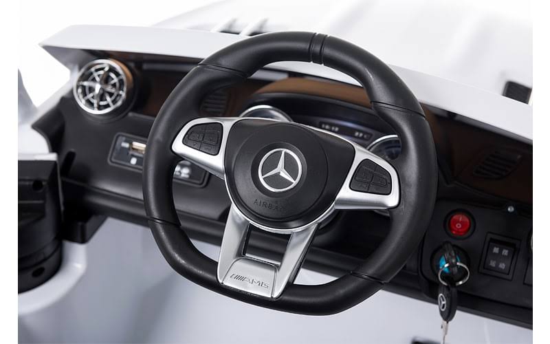 White Kids Ride on Car with Remote Y32400
