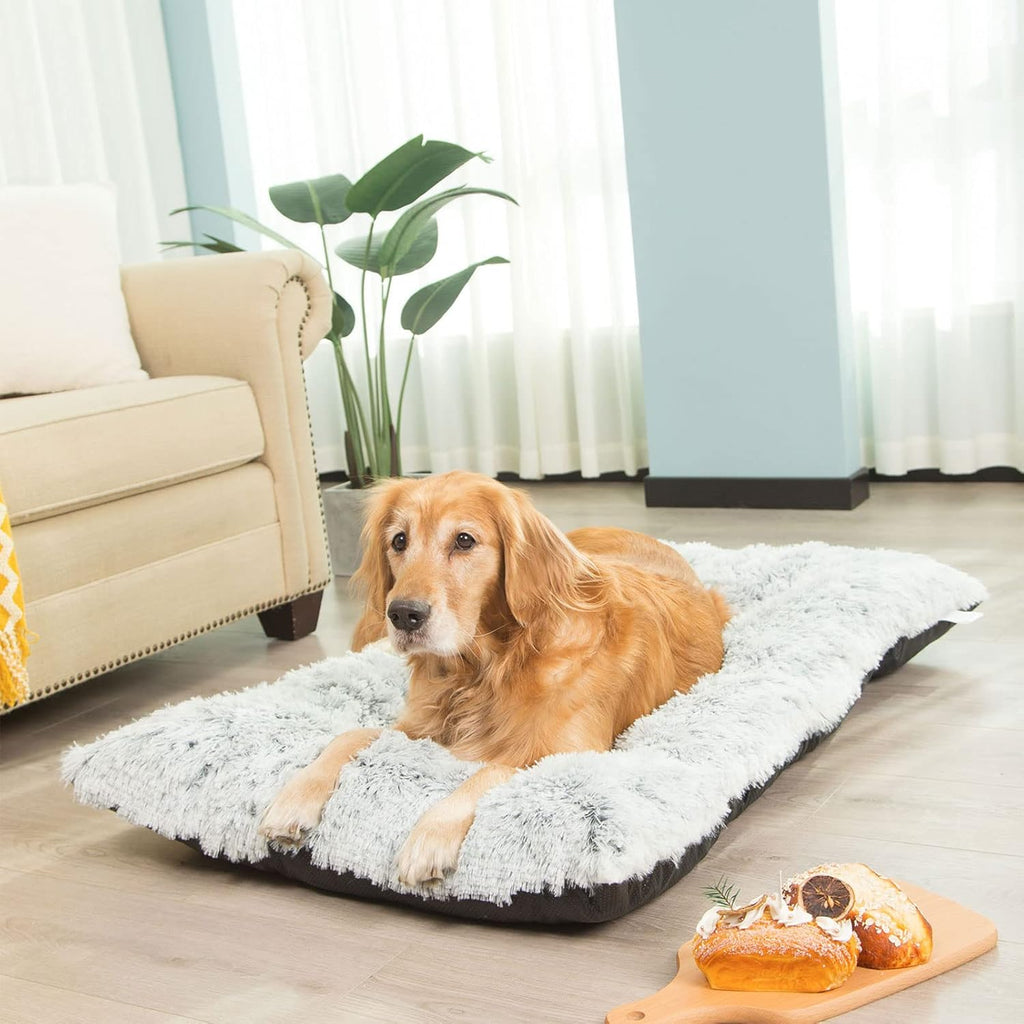 XL Plush Faux Fur Dog Bed with Waterproof Non-Slip Bottom A936